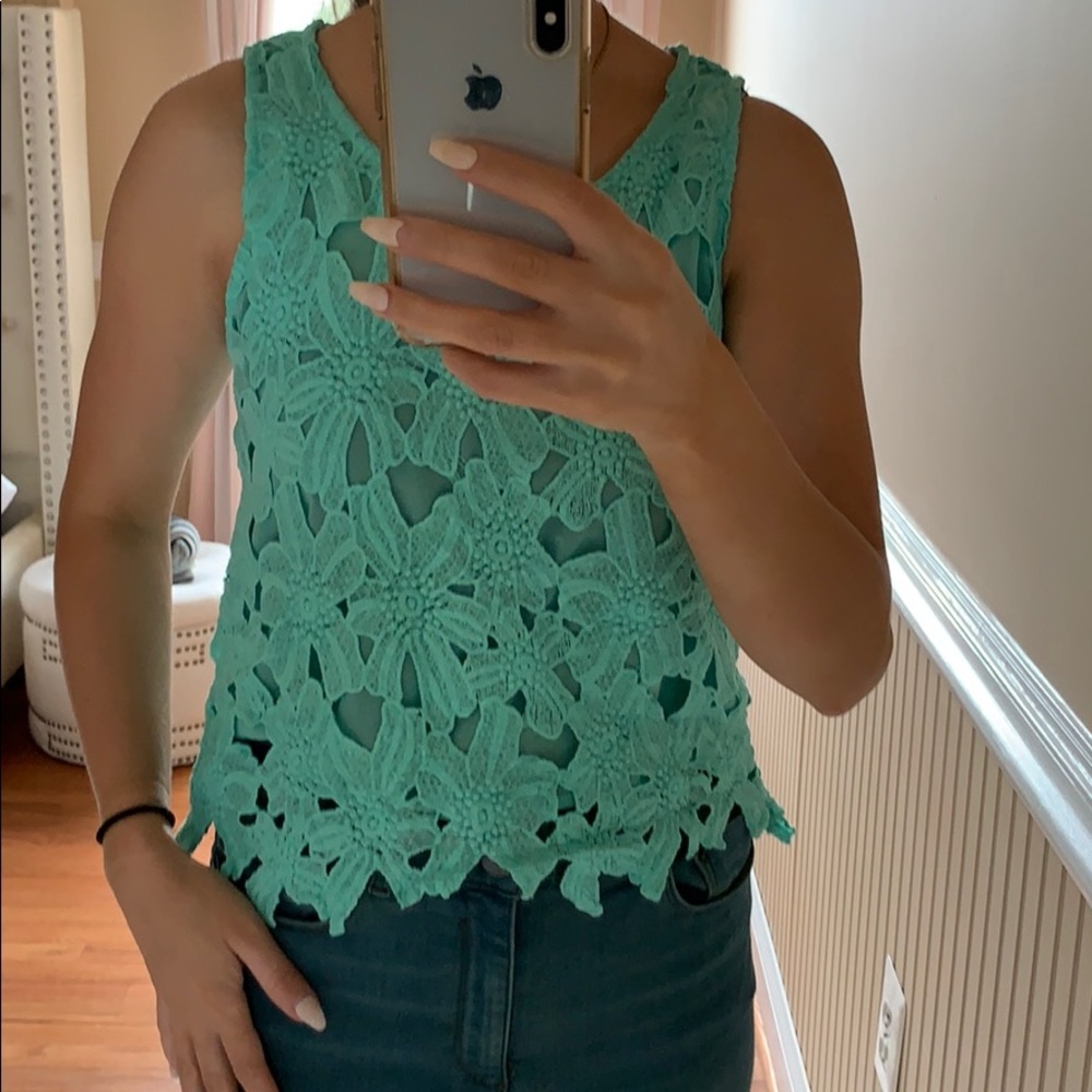 Double Zero brand Mint crop top